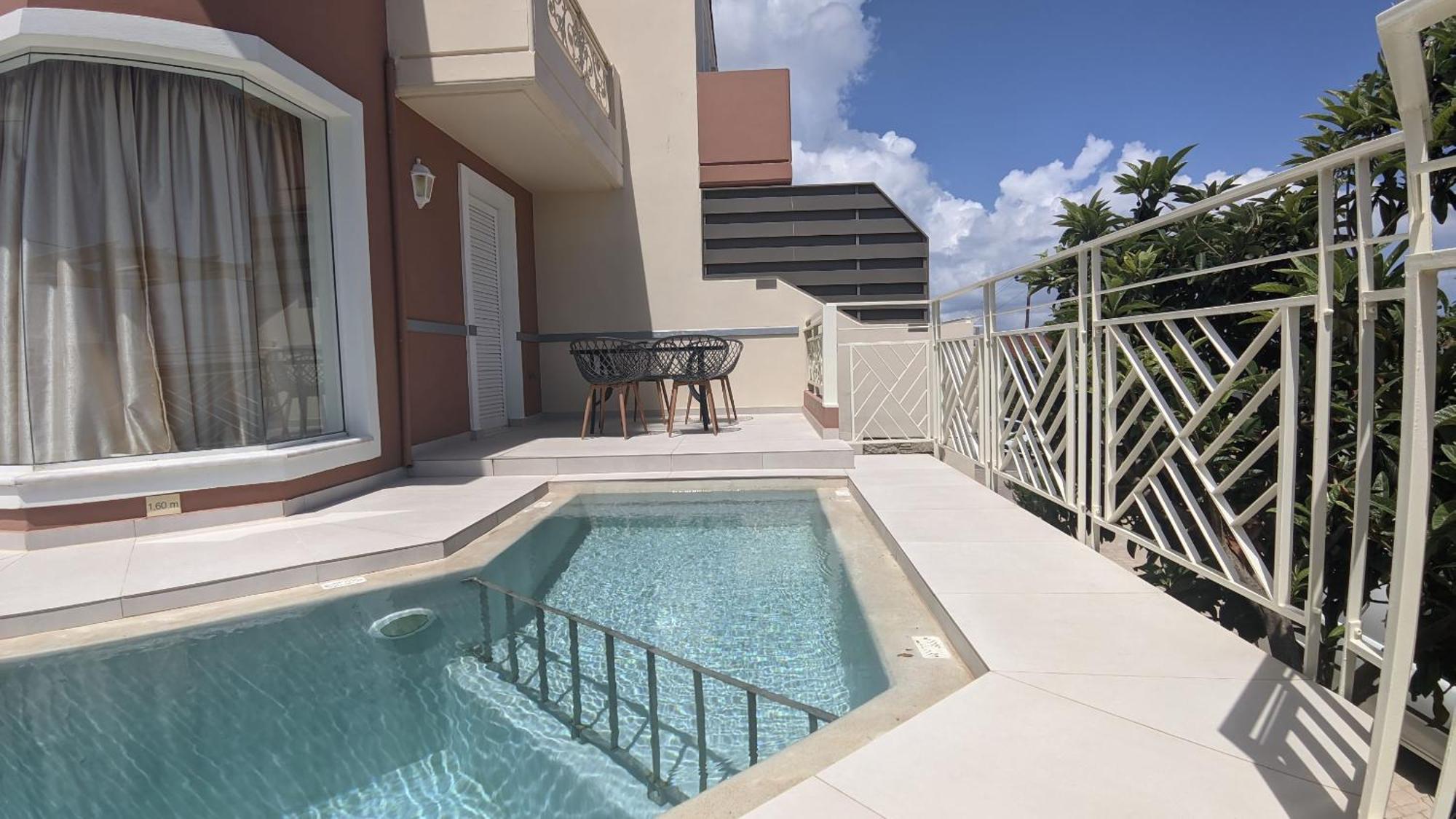 Pantanassa Villas Agia Marina 外观 照片