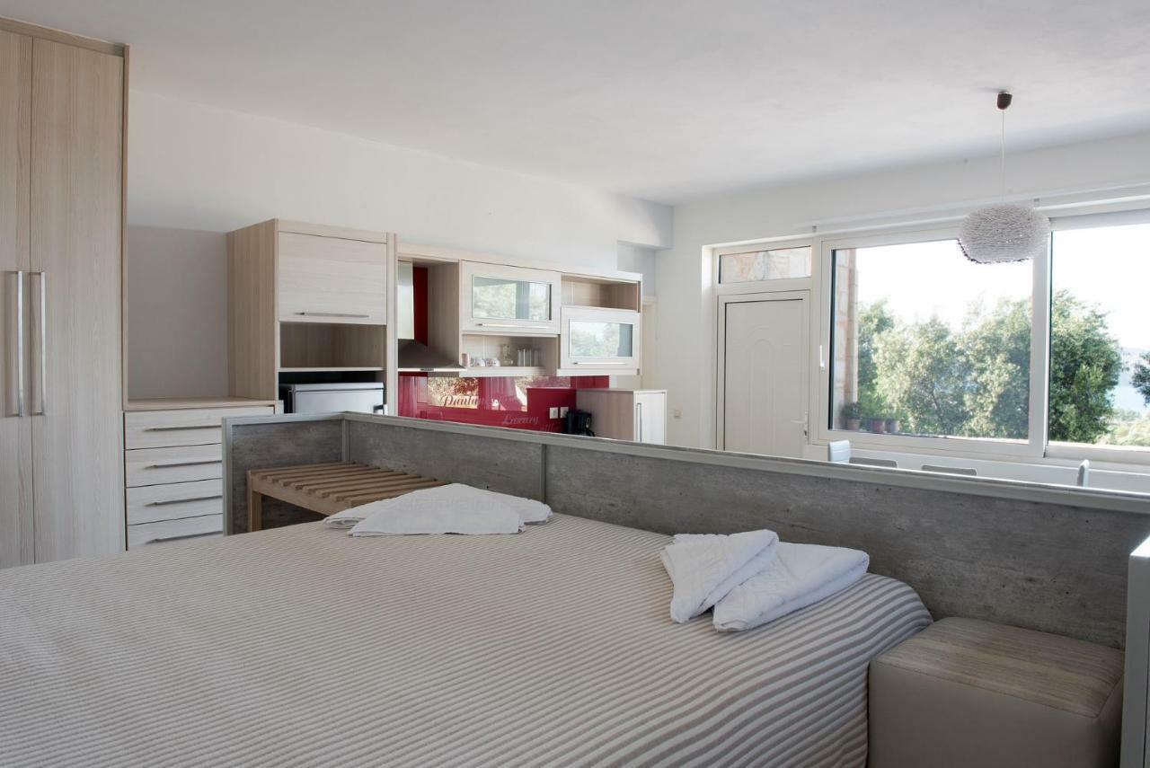 Pantanassa Villas Agia Marina 外观 照片