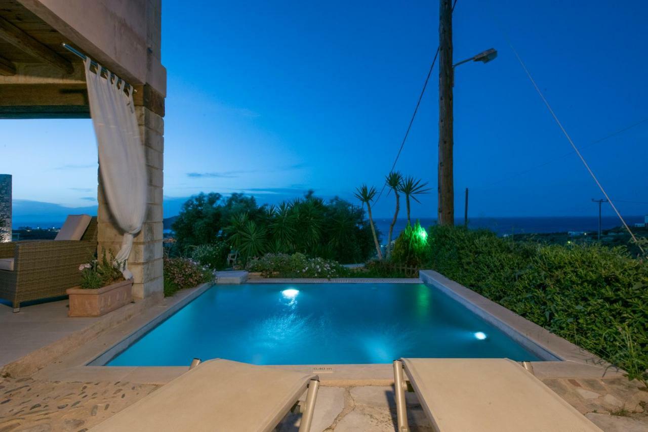 Pantanassa Villas Agia Marina 外观 照片